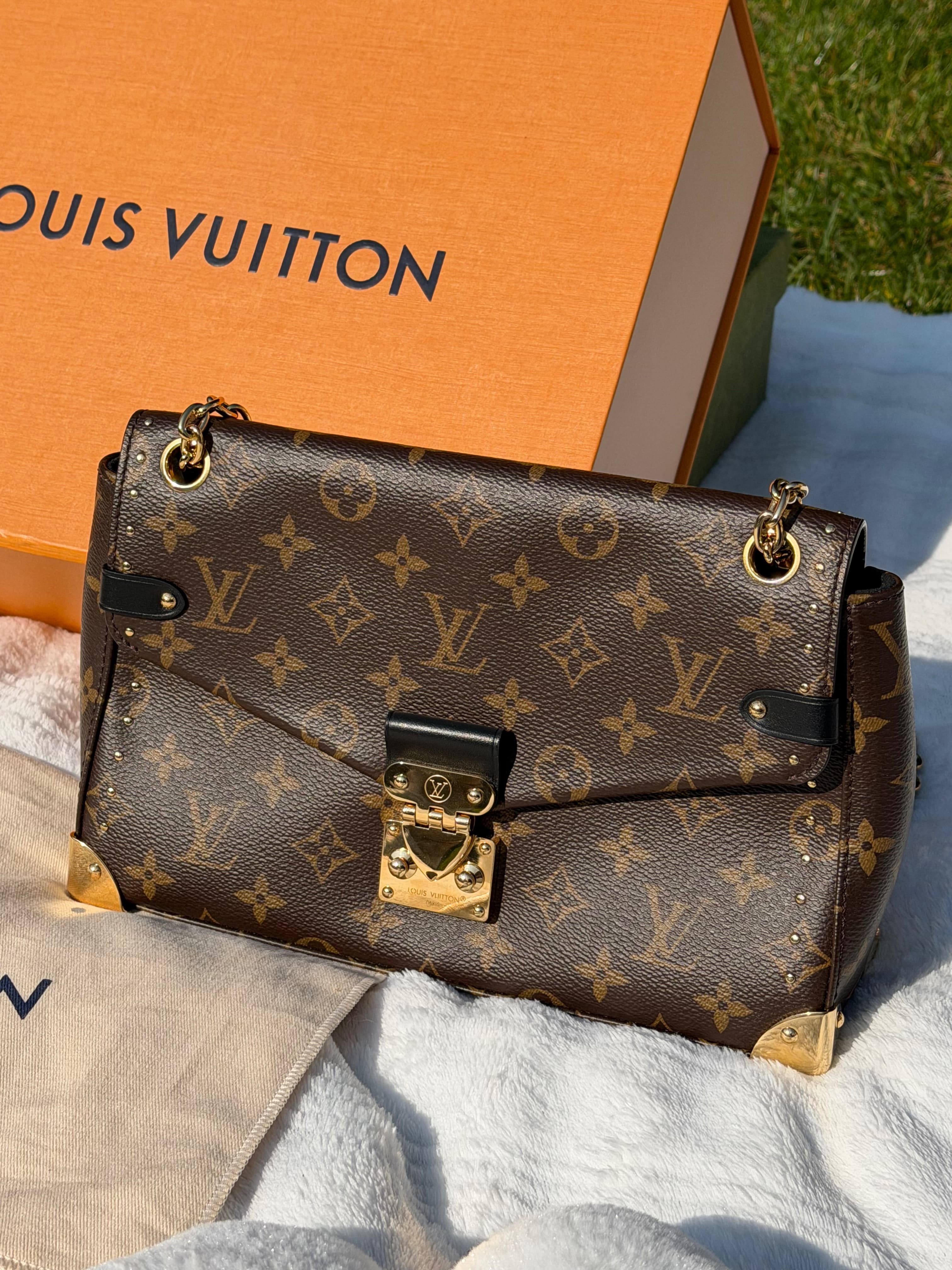 Louis Vuitton Louis Vuitton - Trunkie
